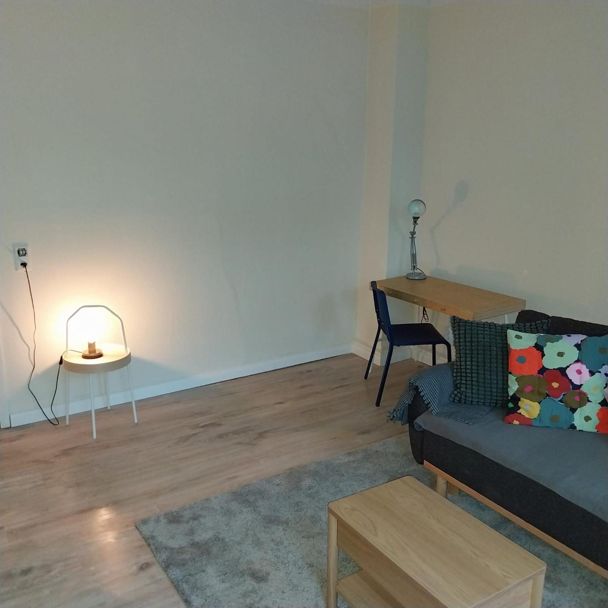 Grossraum-Apartments Mit 2Sz, Wz, Kueche, Smart-Tv, Parken, Etc Erfurt Kamer foto