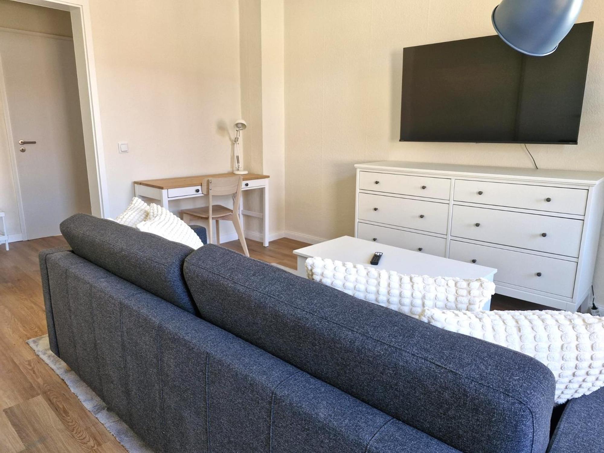 Grossraum-Apartments Mit 2Sz, Wz, Kueche, Smart-Tv, Parken, Etc Erfurt Kamer foto